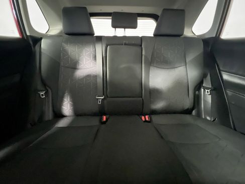 Used 2025 Toyota RAV4 XLE w/ Convenience Package FWD image 33