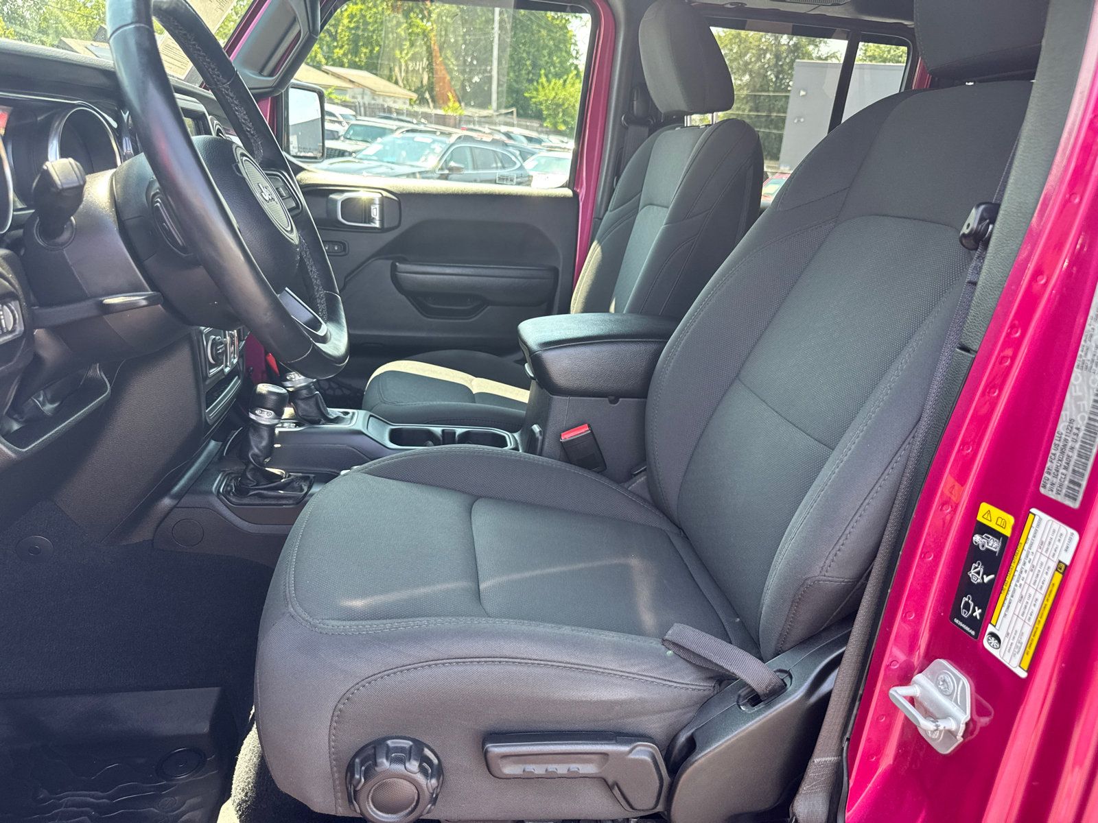 Used 2022 Jeep Wrangler Unlimited Sport AWD/4WD image 9