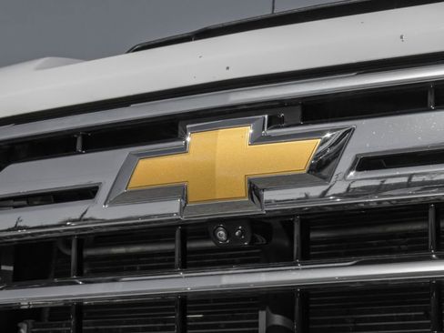 Used 2024 Chevrolet Silverado 3500 High Country w/ High Country Premium Package image 46