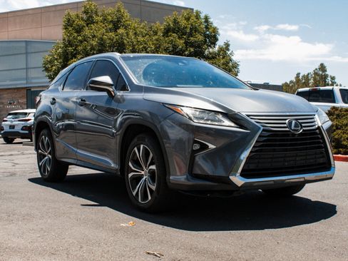 Used 2016 Lexus RX 350 FWD w/ Premium Package image 3