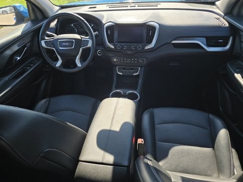 Certified 2024 GMC Terrain SLT FWD image 21