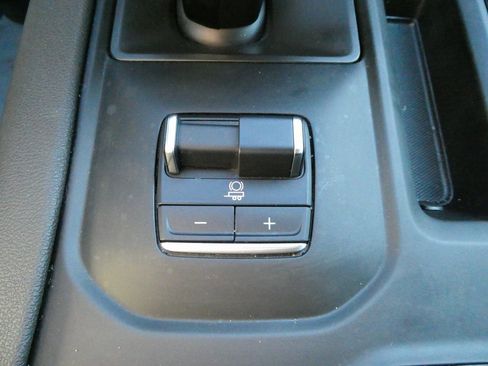 Certified 2024 GMC Sierra 1500 AT4 w/ Technology Package image 30