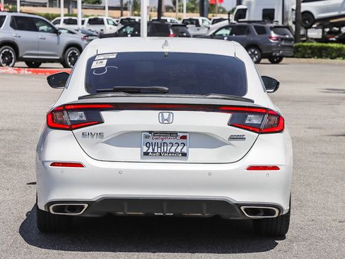 Used 2024 Honda Civic Sport Touring image 7