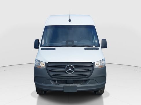 New 2025 Mercedes-Benz Sprinter 2500 image 2