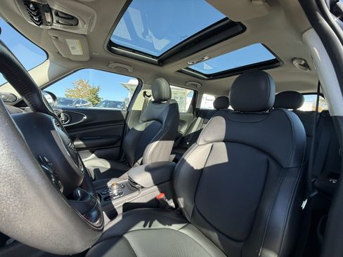 Used 2021 MINI Cooper Clubman S image 11