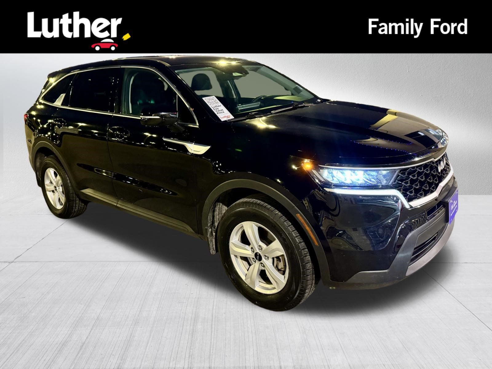 Used 2023 Kia Sorento LX AWD/4WD image 1