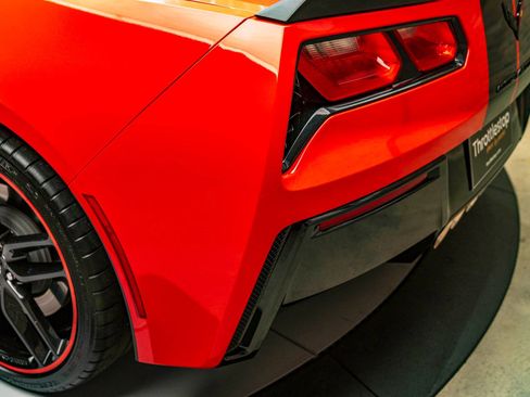 Used 2015 Chevrolet Corvette Stingray Coupe w/ 2LT Preferred Equipment Group image 33