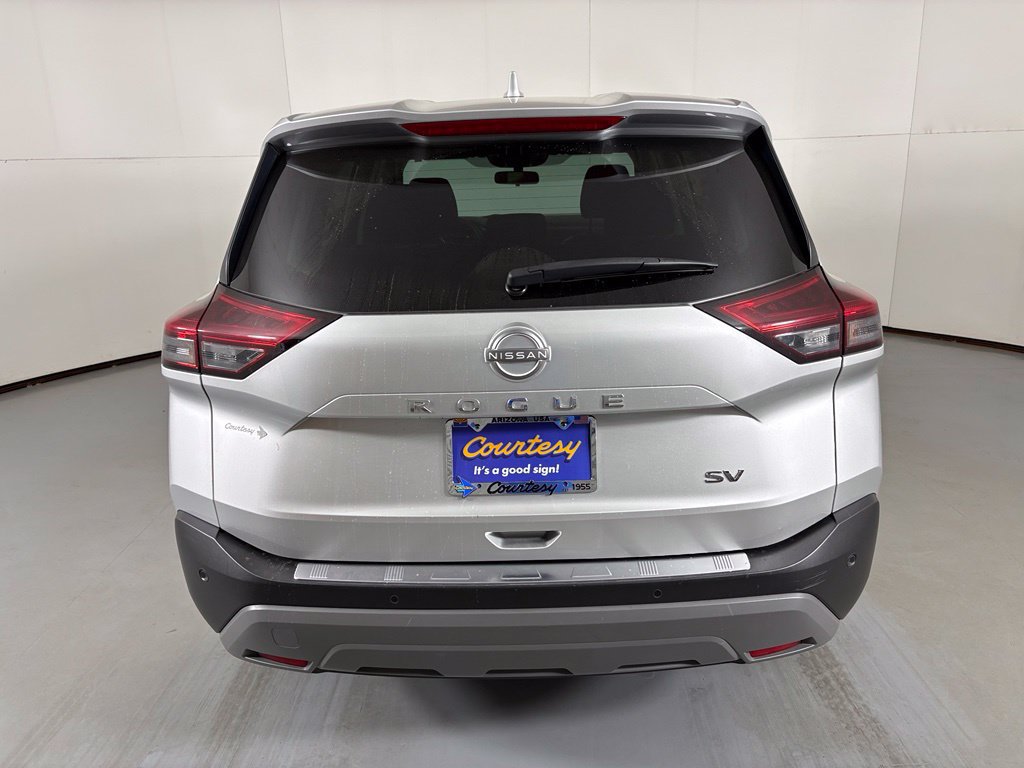 Used 2023 Nissan Rogue SV FWD image 7