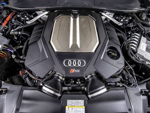 Used 2025 Audi RS 6 performance image 49