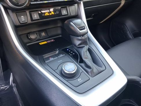 Used 2024 Toyota RAV4 XSE w/ Advanced Technology Package AWD/4WD image 20