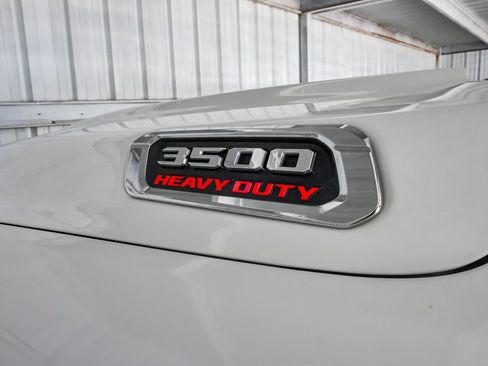 Used 2022 RAM 3500 Limited AWD/4WD image 54