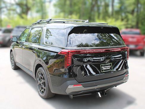 New 2025 Kia Carnival SX Prestige image 10