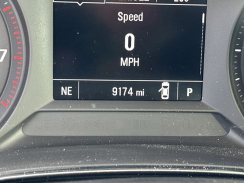 Used 2023 Chevrolet TrailBlazer LT w/ Convenience Package image 18