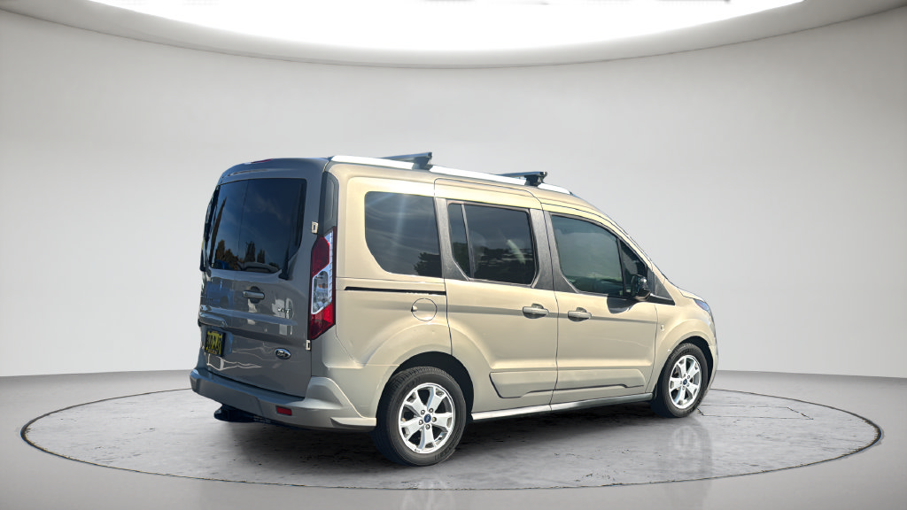 Used 2015 Ford Transit Connect XLT FWD image 8