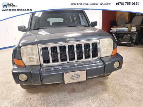 Used 2006 Jeep Commander Limited image 2