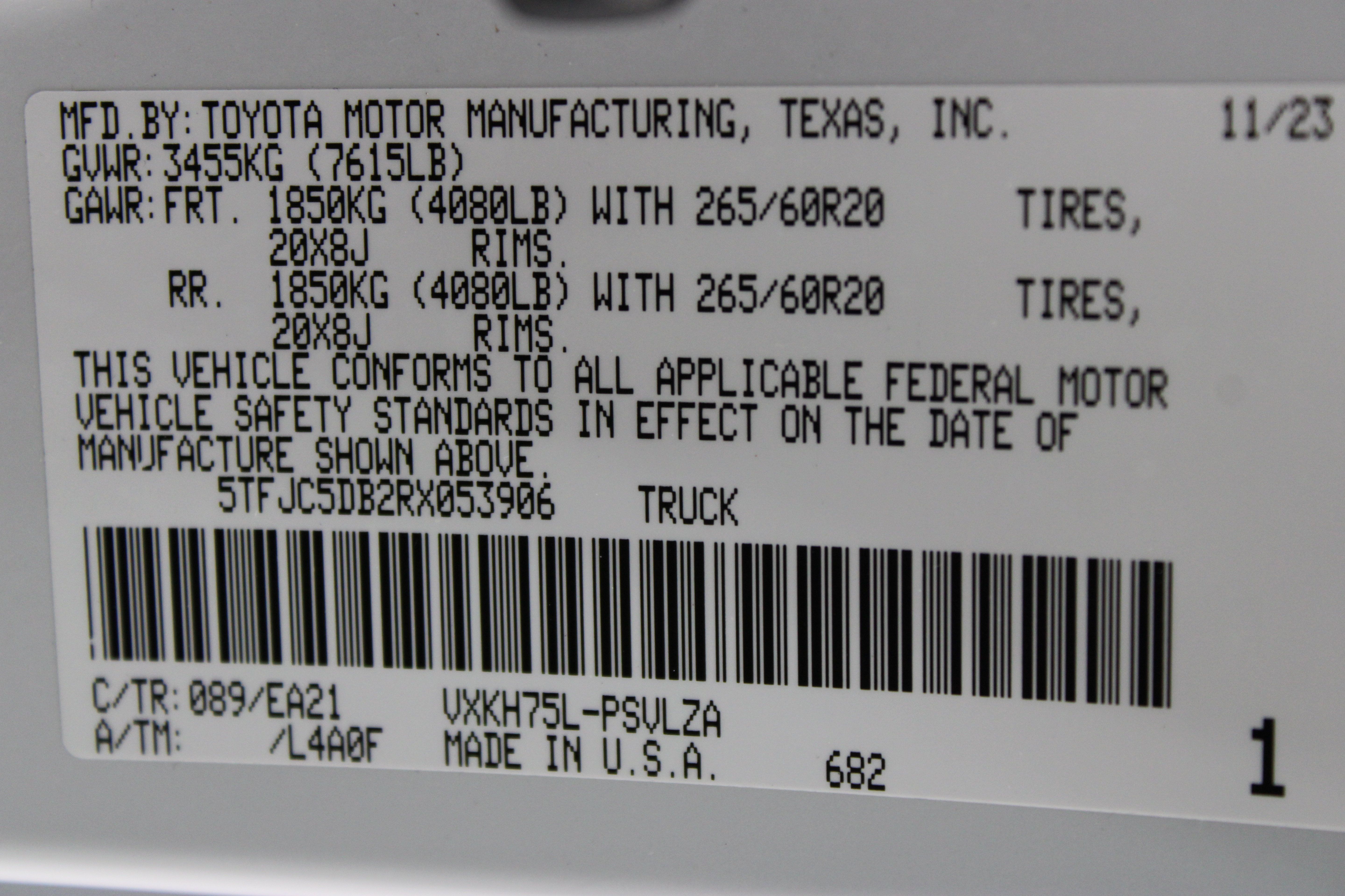 Used 2024 Toyota Tundra Limited w/ Power Package AWD/4WD image 44