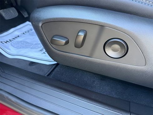 New 2026 Chevrolet Equinox EV LT image 22