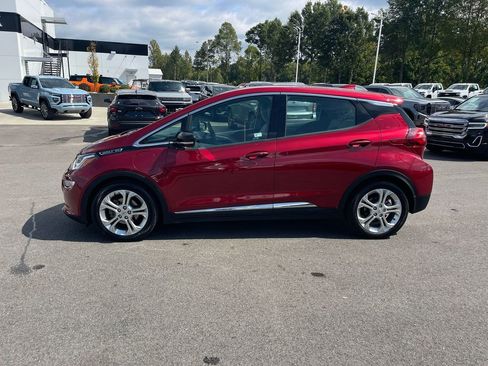 Used 2020 Chevrolet Bolt LT image 2