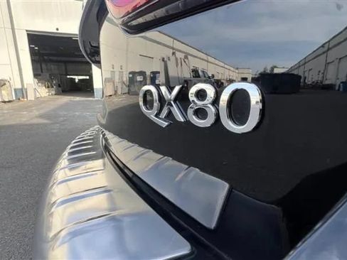 Used 2019 INFINITI QX80 Luxe w/ 22" Wheel Package RWD image 44