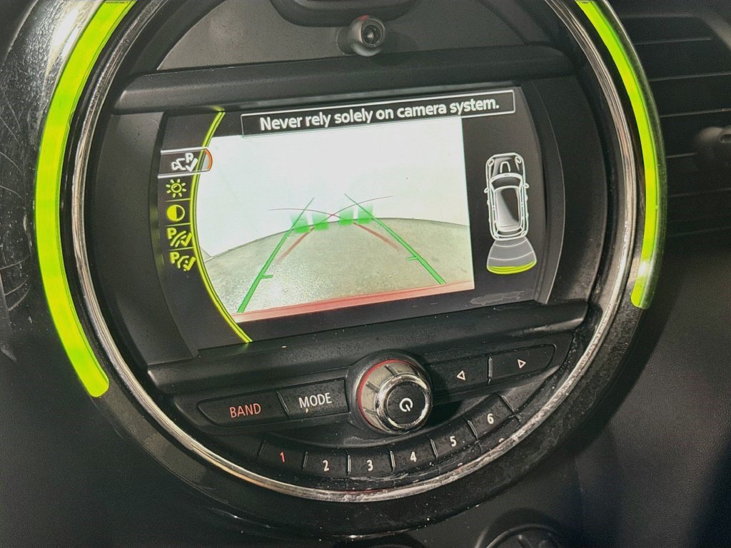 Used 2018 MINI Cooper S FWD image 18