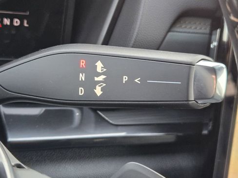 New 2026 GMC Terrain AT4 w/ Technology Package II image 28