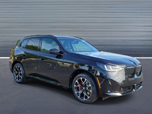 New 2026 BMW X3 xDrive30 w/ M Sport Package image 2