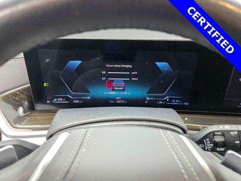 Certified 2024 BMW X5 xDrive50e w/ Premium Package image 21