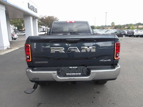 New 2026 RAM 2500 Big Horn image 7