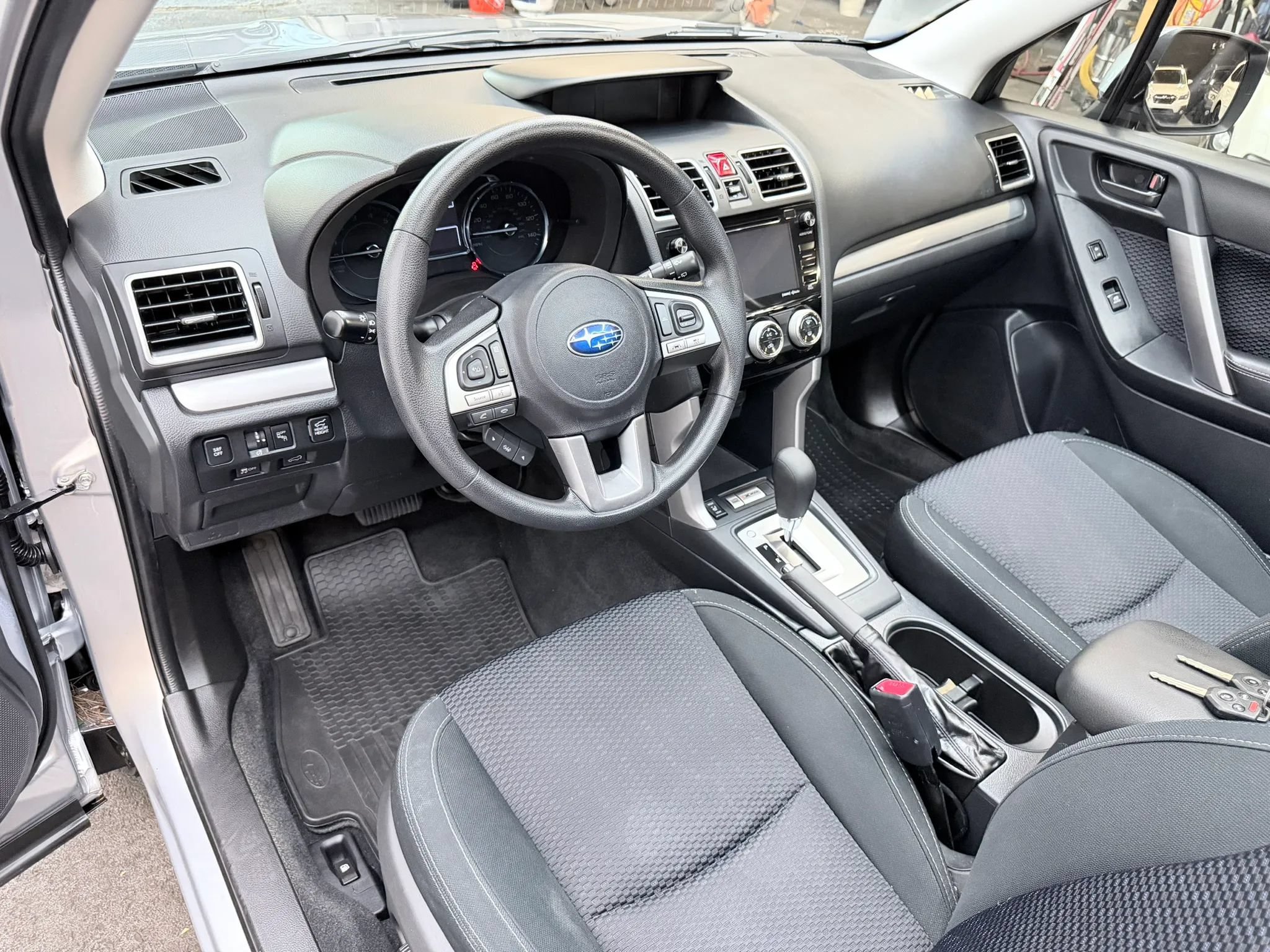 Used 2018 Subaru Forester 2.5i Premium AWD/4WD image 11