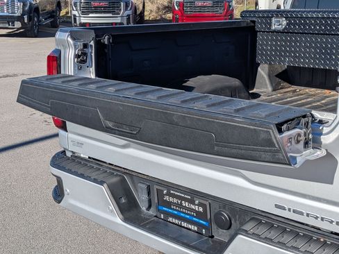 Certified 2023 GMC Sierra 3500 Denali w/ Denali Ultimate Package image 29