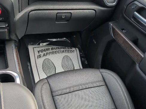 Used 2021 GMC Sierra 2500 Denali w/ Denali Ultimate Package image 23