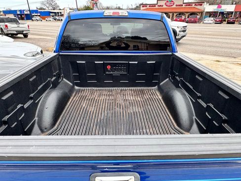 Used 2012 Ford F150 XLT w/ XLT Chrome Pkg image 5