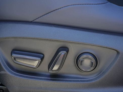 New 2026 Subaru Solterra image 22