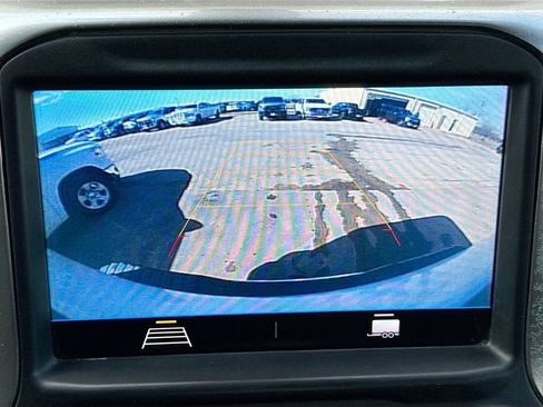 Used 2020 Chevrolet Silverado 2500 LT AWD/4WD image 14