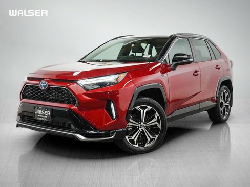 Used 2024 Toyota RAV4 XSE w/ Weather Package AWD/4WD image 1