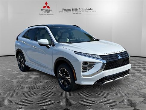 New 2026 Mitsubishi Eclipse Cross SEL image 3