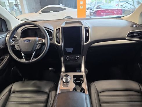 Used 2024 Ford Edge SEL w/ Convenience Package AWD/4WD image 30