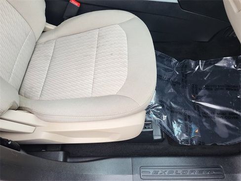 Used 2019 Ford Explorer FWD image 15
