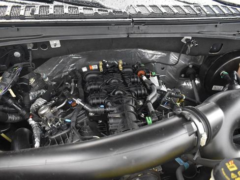Used 2021 Lincoln Navigator Reserve w/ Luxury Package AWD/4WD image 16