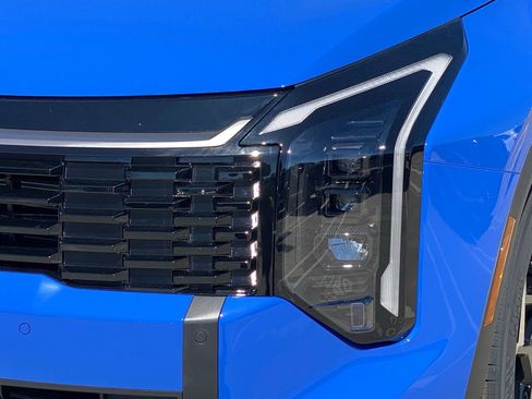 New 2026 Kia Sportage EX image 9