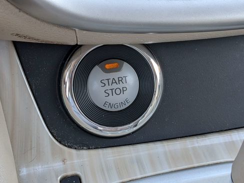 Used 2018 Nissan Murano SL w/ Moonroof Package AWD/4WD image 29