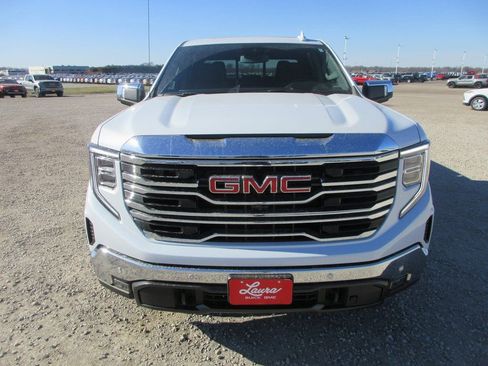New 2026 GMC Sierra 1500 SLT w/ SLT Premium Plus Package AWD/4WD image 12