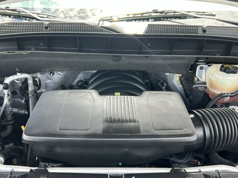 Certified 2025 GMC Sierra 1500 SLT AWD/4WD image 31