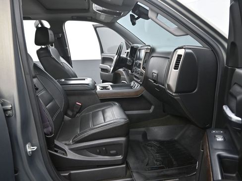 Used 2017 GMC Sierra 1500 Denali w/ Denali Ultimate Package image 18
