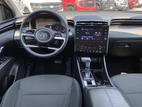 Used 2024 Hyundai Tucson SEL FWD image 8