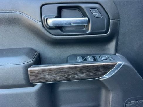 Used 2022 Chevrolet Silverado 1500 RST RWD image 11