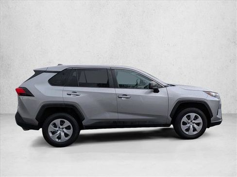 Used 2024 Toyota RAV4 LE image 4