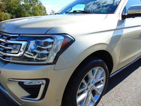 Used 2018 Ford Expedition Max Limited w/ Equipment Group 302A image 33