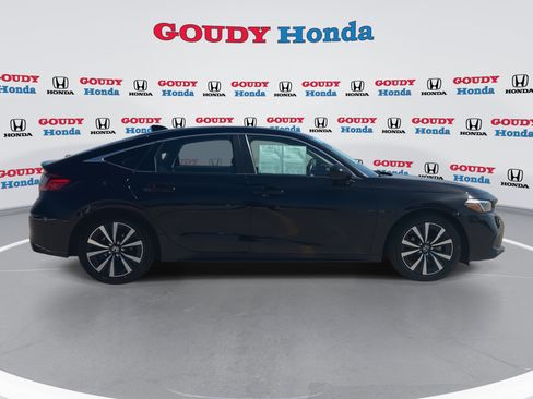 Certified 2023 Honda Civic EX-L image 9