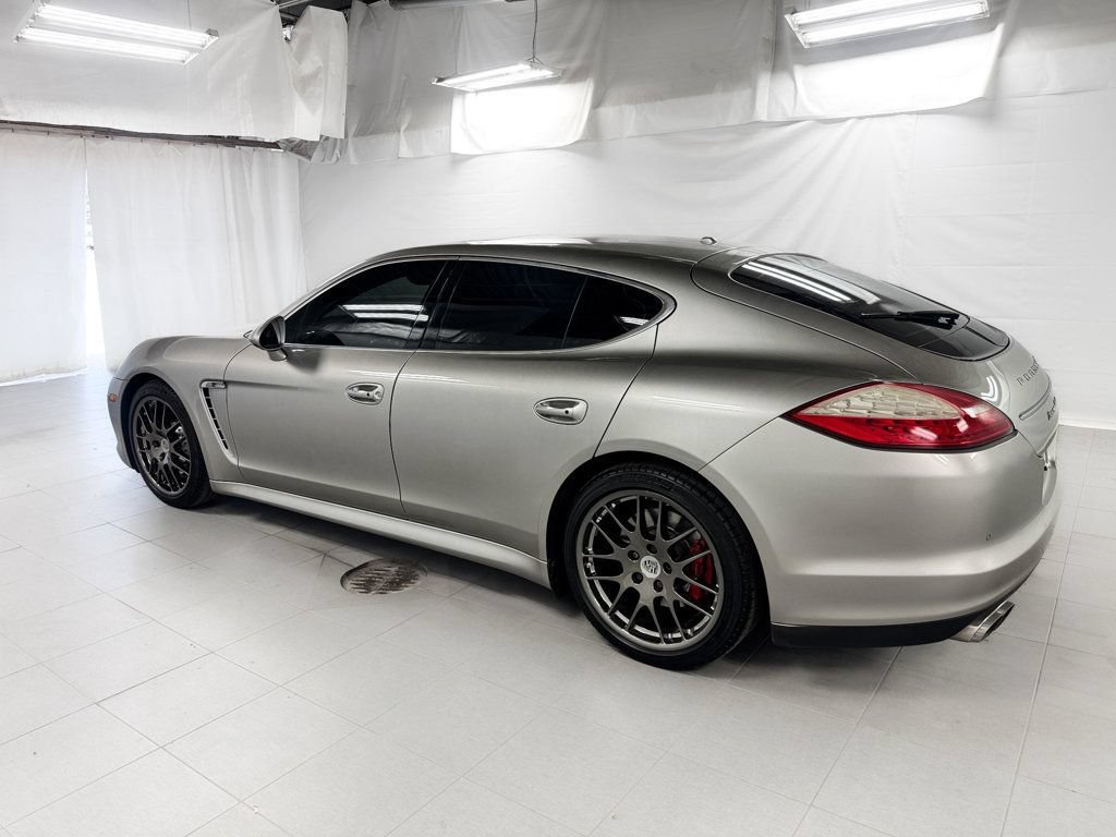 Used 2013 Porsche Panamera AWD/4WD image 3